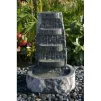 Fontaine nemesis en pierre granit, de coloris gris Climadream