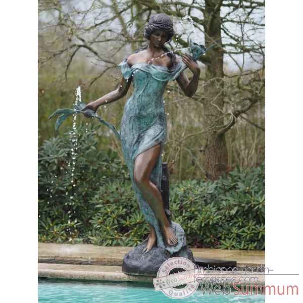 Femme avec fleurs fontaine Thermobrass -B29380